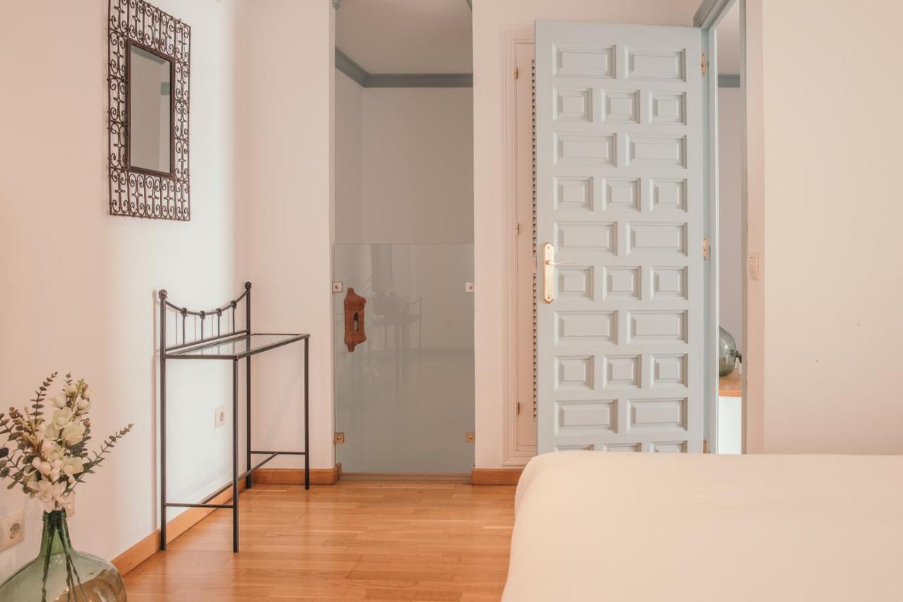 Apartamentos Boutique Vida Севиля Екстериор снимка